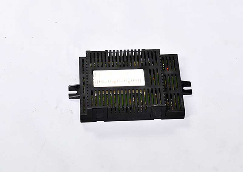 BMW 8 SERİSİ ÇIKMA YEDEK PARÇA BMW-ÇIKMA-YEDEK-PARÇA-E-60-E-90-BEYİN-(2)